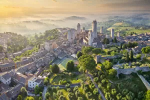 Images Dated 12th February 2021: Italy, Tuscany, Siena, San Gimignano (Unesco world heritage site)