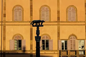 Images Dated 6th September 2022: Italy, Tuscany, Siena town