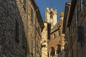Images Dated 27th July 2017: Italy, Tuscany, Suvereto. Medieval town center with clock tower
