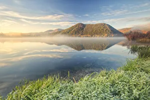 Images Dated 18th August 2021: Italy, Umbria, Terni district, Piediluco Lake