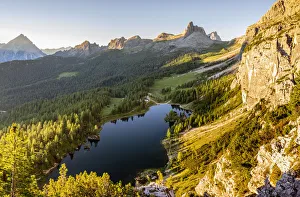 Italy, Veneto, Belluno district, Cortina d Ampezzo, elevated view of lake Federa