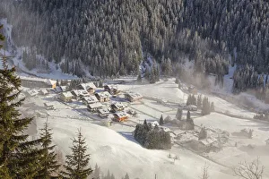 Italy, Veneto, Dolomites, Winter in Sappada