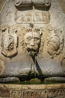 Images Dated 13th December 2022: Italy, Veneto. A fountain in the small town of Asolo