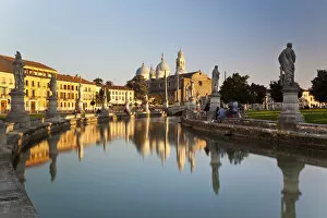 Italy, Veneto, Padova district, Padova, Prato della Valle, Statues and Basilica di