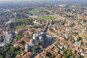 Italy, Veneto, Padua, Prato della Valle square and Basilica of St. Anthony of Padua