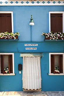 Images Dated 21st June 2017: Italy, Veneto, Venice, Burano Island, traditional colorful houses