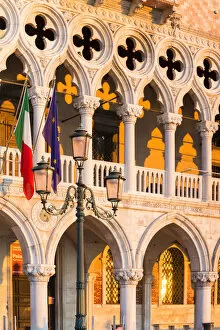 Images Dated 5th January 2015: Italy, Veneto, Venice. First light on Doges palace