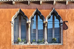 Images Dated 5th January 2015: Italy, Veneto, Venice, Murano island. Typical ornate window