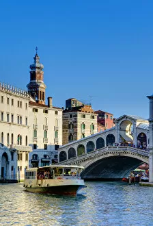 Images Dated 20th June 2011: Italy, Veneto, Venice, Rialto Bridge over Grand Canal, Vaporetto Water Bus