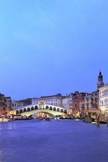 Images Dated 17th January 2018: Italy, Veneto, Venice, Sestiere of Rialto, Rialto Bridge