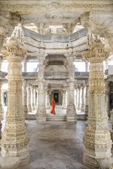 Images Dated 18th November 2017: Jain temple at Ranakpur, Rajasthan, India