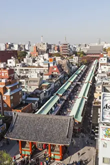Japan, Honshu, Tokyo, Asakusa, Nakamise Shopping Street and Sensoji Temple aka Asakusa