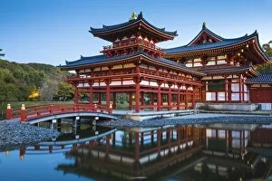 Images Dated 15th November 2015: Japan, Kyoto, Uji, Byodoin Temple