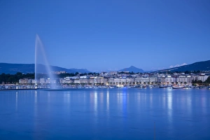 Jet d eau on Lake Geneva, Mont Blanc in the distance, Geneva, Switzerland