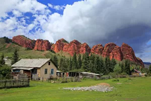 Kyrgyzstan Gallery: Jeti Oguz Rocks, near Karakol, Issyk Kul oblast, Kyrgyzstan