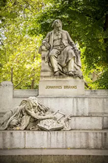 Images Dated 11th September 2017: Johannes Brahms Monument, Karlsplatz, Vienna, Austria