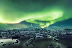 Images Dated 31st March 2017: Jokulsarlon, East Iceland, Iceland. Northern lights over the glacier lagoon