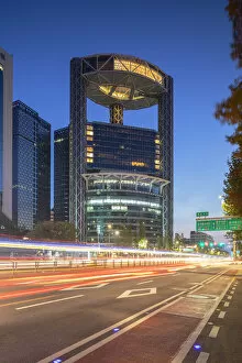 Jongno Tower at dawn, Seoul, South Korea