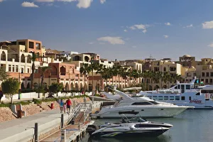 Images Dated 21st September 2011: Jordan, Aqaba, Tala Harbor development, marina
