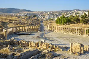 Jordan, Jerash Governorate, Jerash. Oval Plaza at the center of the ancient Roman
