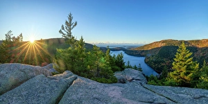 Jordan Pond, Mount Desert Island, Acadia National Park, Bar Harbor, Maine, United States