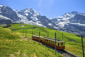 Images Dated 1st September 2021: Jungfrau with Jungfraubahn and Monch, Bernese Alps, Berner Oberland, Grindelwald, canton Berne
