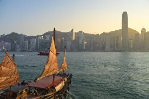 Central Prints: Junk boat in Victoria Harbour, Hong Kong Island, Hong Kong