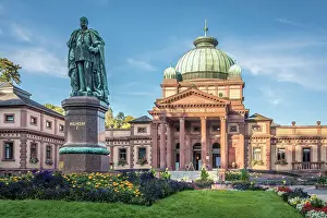 Kaiser-Wilhelms Bad in the spa gardens of Bad Homburg vor der Hohe, Taunus, Hesse, Germany