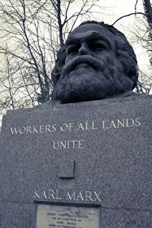Images Dated 26th November 2008: Karl Marx grave, Highgate Cemetery, London, England