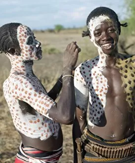 Traditional African Society Collection: The Karo excel in body art