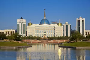 Images Dated 7th November 2011: Kazakhstan, Astana, Ak Orda Presidential Palace of President Nursultan Nazarbayev