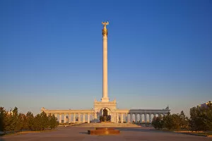 Images Dated 7th November 2011: Kazakhstan, Astana, KazakYeli monument (Kazakh Country)