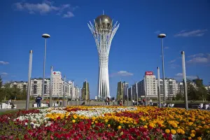 Kazakhstan, Astana, Nurzhol Bulvar - central boulevard, Bayterek Tower