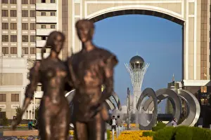 Kazakhstan, Astana, Statue infront of KazMunaiGas building home to the Oil and Gas