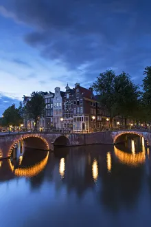 Keizersgracht canal at dusk, Amsterdam, Netherlands
