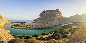 Images Dated 17th September 2020: Khor Sanq (Wadi Al Nakheel) at sunset, Dhofar Governorate, Oman
