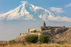 Khor Virap monastery and Mount Ararat, Lusarat, Ararat Province, Armenia