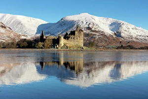 Loch Awe Prints: Kilchurn Castle in winter, Loch Awe, Highland, Scotland