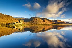 Images Dated 5th November 2017: Kilchurne Castle Reflecting in Loch Awe, Argyll & Bute, Scotland
