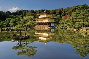 Images Dated 29th March 2021: Kinkaku-ji (Temple of the Golden Pavilion), Kyoto, Japan