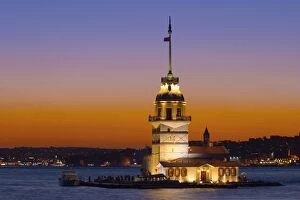 Turkish Collection: Kiz Kulesi (Maidens Tower), Salamac, Bosphorus, Istanbul, Turkey