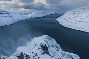 Wind Prints: Klakkur mountain covered by snow