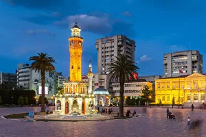 Images Dated 4th August 2015: Konak Square with the clock tower and Shore Mosque at dusk, Konak Square, Izmir, Turkey