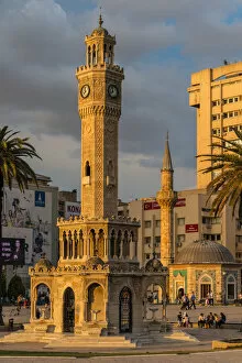 Images Dated 4th August 2015: Konak Square with the clock tower and Shore Mosque at sunset, Konak Square, Izmir, Turkey