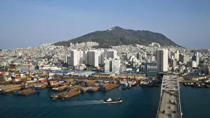 Images Dated 24th June 2011: Korea, Gyeongsangnam-do, Busan, View of harbour
