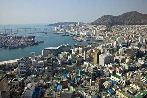 Images Dated 24th June 2011: Korea, Gyeongsangnam-do, Busan, View of harbour and Jalgalchi fish market from Busan