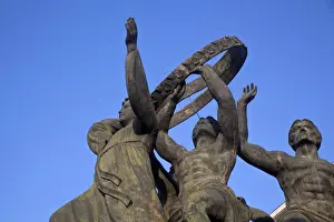 Korea, Seoul, Yeouido, Statue at National Assembly building