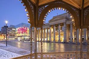 Schlossplatz Prints: Kunstmuseum Stuttgart in Schlossplatz at dawn, Stuttgart, Baden-Württemberg