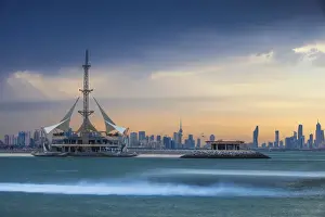 Corniche Prints: Kuwait, Kuwait City, Salmiya, Marina Waves Leisure complex - a three-storey leisure