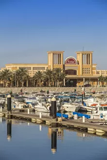 Images Dated 11th June 2013: Kuwait, Kuwait City, Souk Shark Shopping Center and Marina